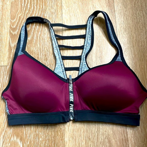 PINK Victoria's Secret Other - EUC VS PINK Ultimate sports bra size Medium